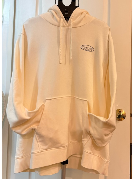 Vineyard Vines Other - Vineyard Vines Cream Logo Hoodie
